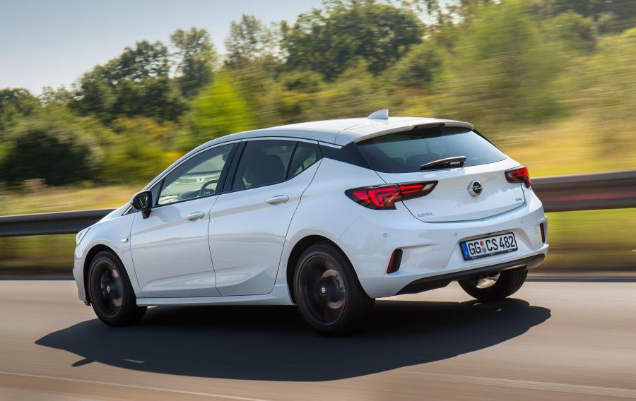  Opel Astra OPC Line Sport (K) 2016 года  (фото 5 из 31)